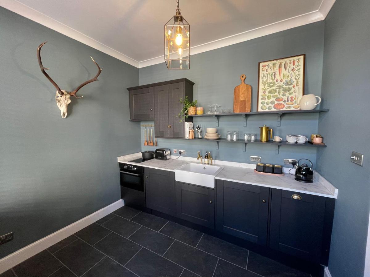The Old Shop, A Two Bed Flat In Inverkip Village Экстерьер фото