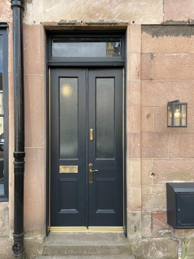 The Old Shop, A Two Bed Flat In Inverkip Village Экстерьер фото
