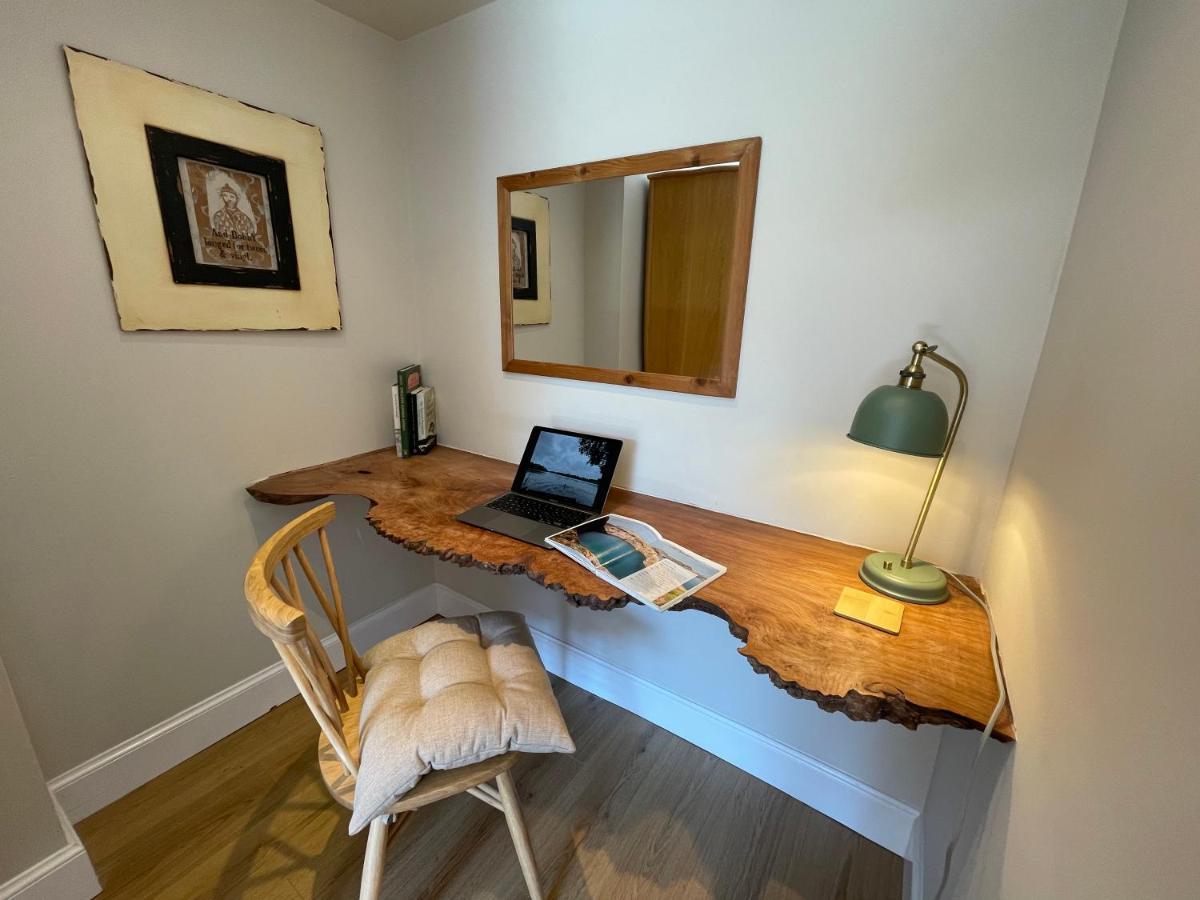 The Old Shop, A Two Bed Flat In Inverkip Village Экстерьер фото